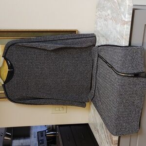 DKNY TWEED SKIRT AND LONG SLEEVE SET SIZE 8